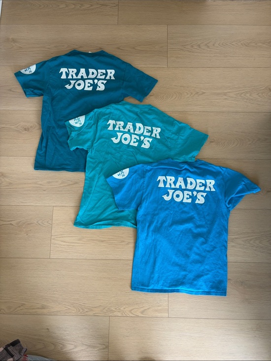 Trader Joe'S Tops - 3 PACK Trader Joe's Graphic Tees
